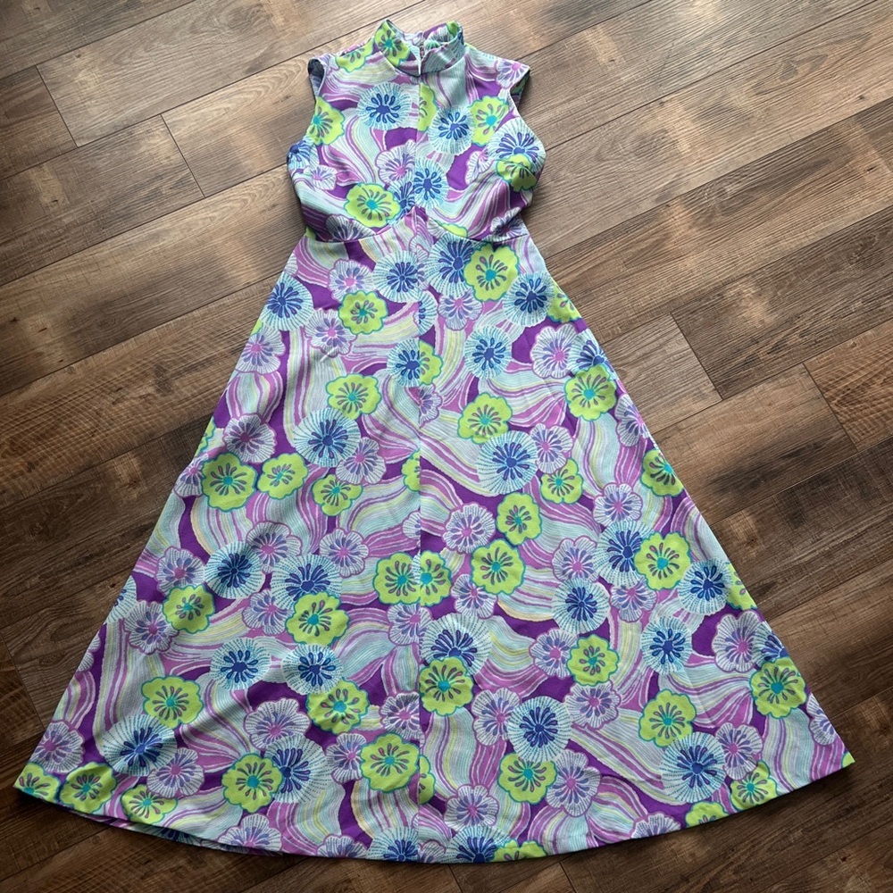 VTG It’s Better Psychedelic Floral Maxi Dress Women’s  70s Mod Mock neck A-Line